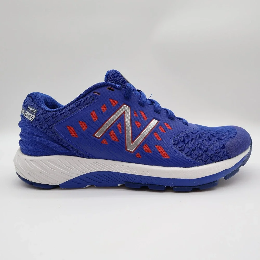New Balance FuelCore Urge Kids 3.5 Blue Athletic Running Shoes KJURGBRY